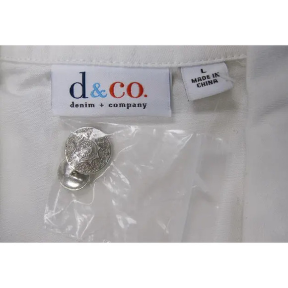 NWT-Denim & Co Large White Three Button Stretch Denim Blazer with Silver Buttons - Picture 8 of 11